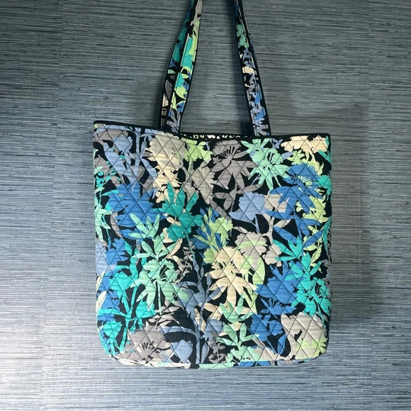 Vera Bradley | Essentials Tote Bag HandBag in Camo Floral Pattern Blue & Black - Picture 4 of 8